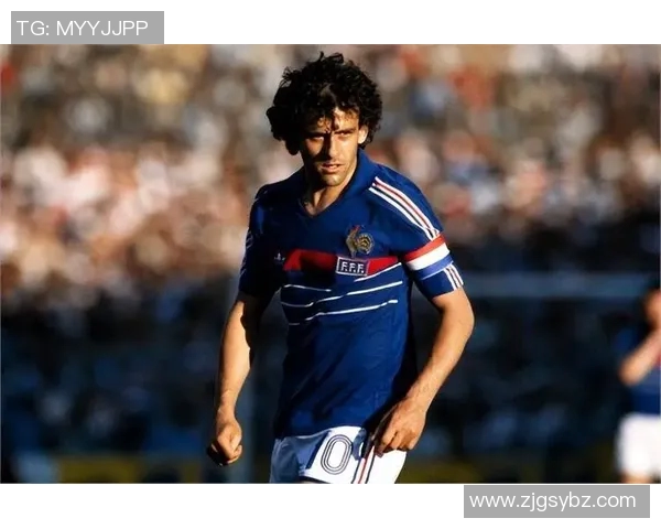 全球足球史上十大最伟大的球星盘点及其传奇成就分析