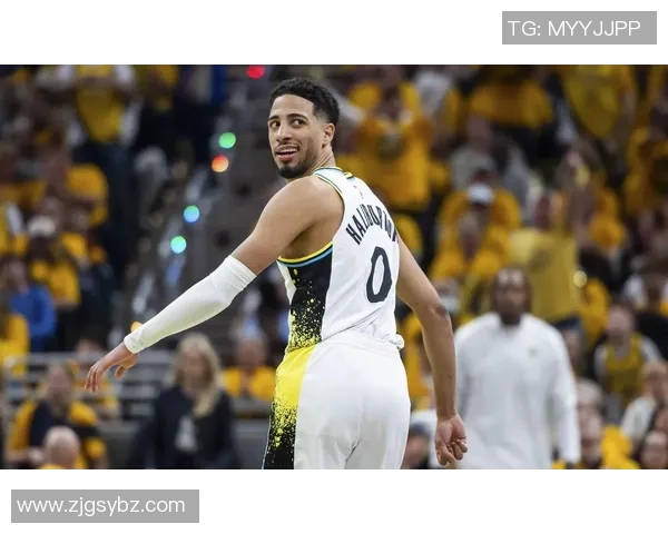 街头足球高手挑战极限 球星精彩对决尽显技术风采